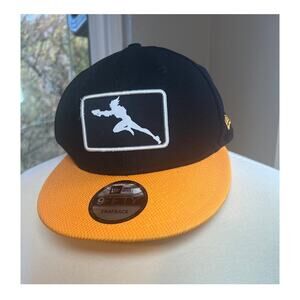 New Era 9Fifty SnapBack Black & Yellow New Without Tags Triton